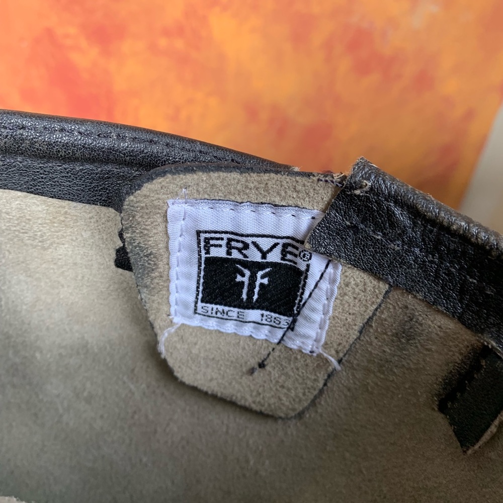 Frye Veronica rugged leather slouch boot 7.5 - Picture 6 of 12